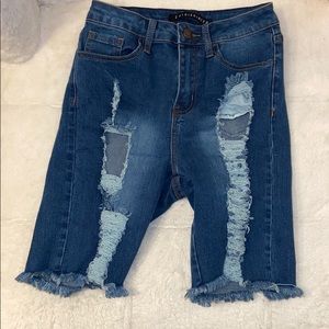 Fashion Nova Bermuda shorts